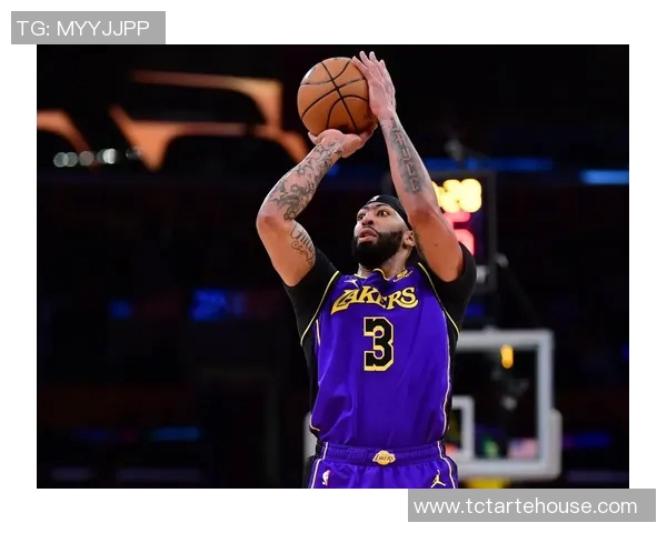 2018年11月湖人对阵老鹰精彩回顾与赛后分析