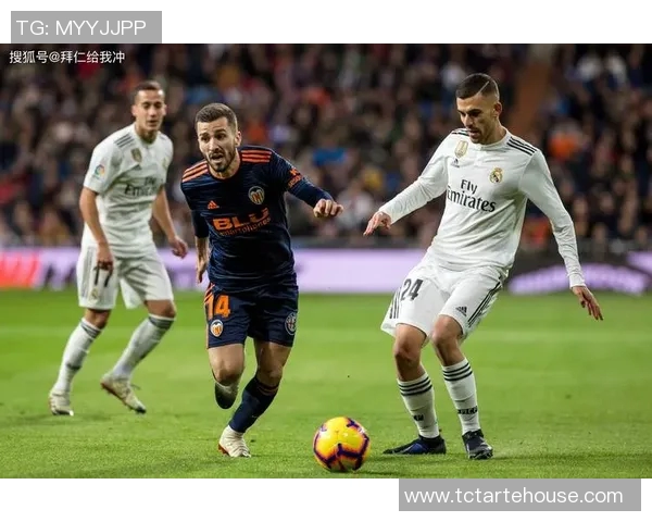 巴伦西亚对曼联精彩直播全程回顾与赛后分析 巴伦西亚对曼联精彩直播全程回顾与赛后分析