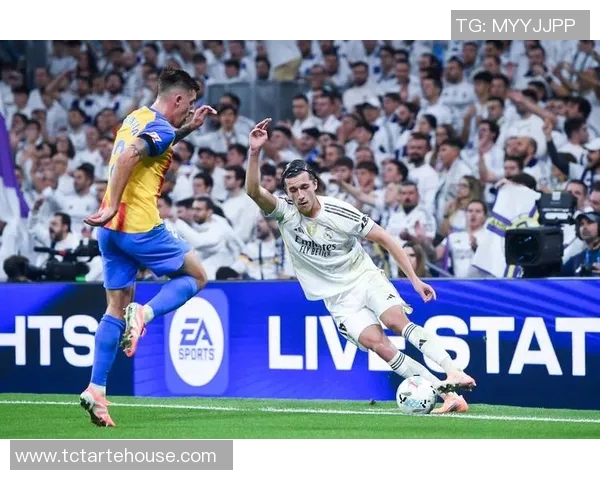 巴轮西亚主场迎战皇马双方争夺欧冠小组出线关键战