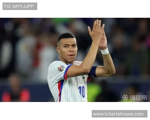 姆巴佩领衔法国队再创辉煌足球世界的未来之星崛起之路