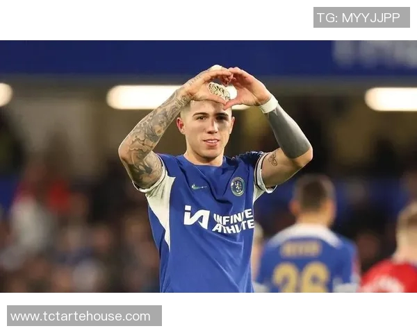 切尔西预备队新星崭露头角助力球队未来发展与成功之路