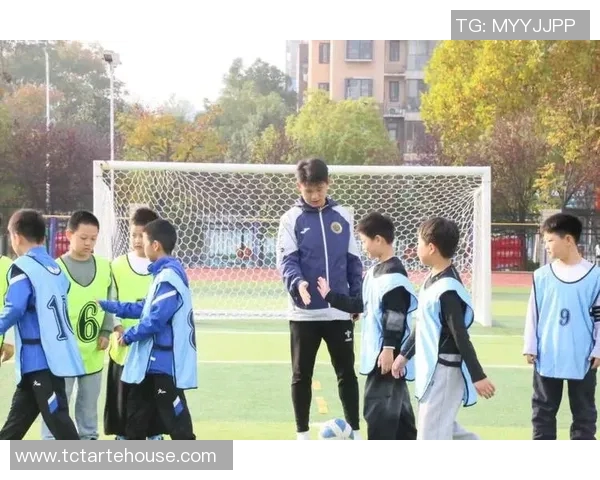 信阳八县足球比赛精彩直播视频全程回顾与赛况分析