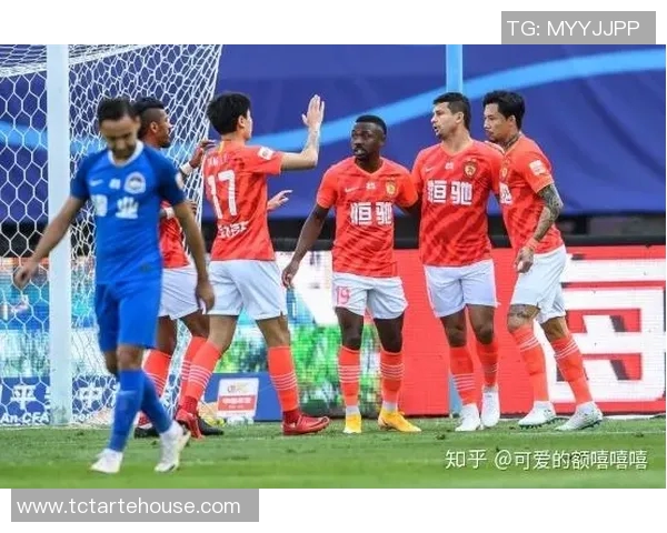 天津与重庆中超直播对决精彩瞬间回顾与赛后分析 天津与重庆中超直播对决精彩瞬间回顾与赛后分析