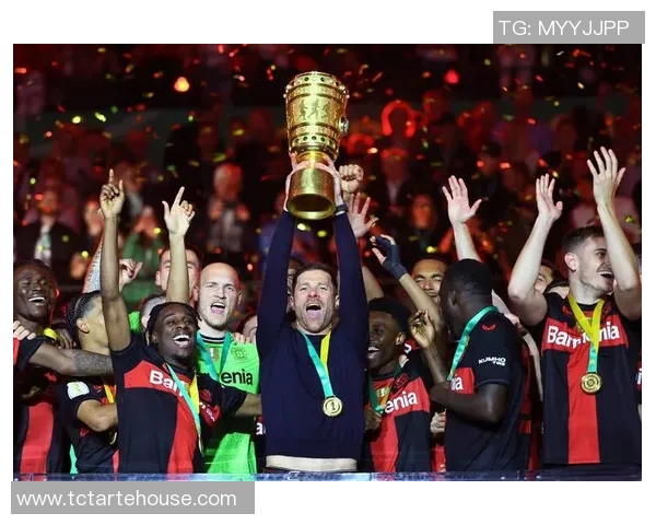 2020年巴黎圣日耳曼对阵曼联精彩比赛录像回放全程回顾与分析 2020年巴黎圣日耳曼对阵曼联精彩比赛录像回放全程回顾与分析